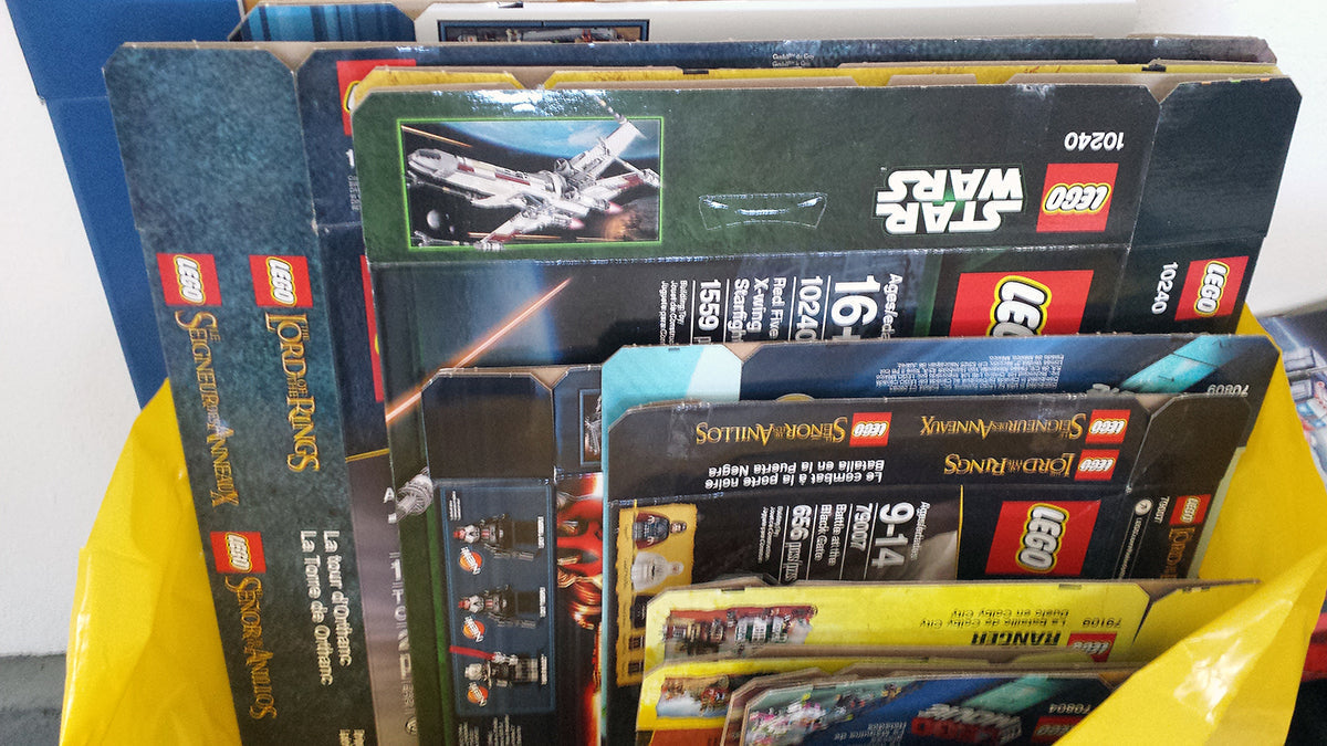Should I Keep My LEGO Boxes - CADA BRICKS
