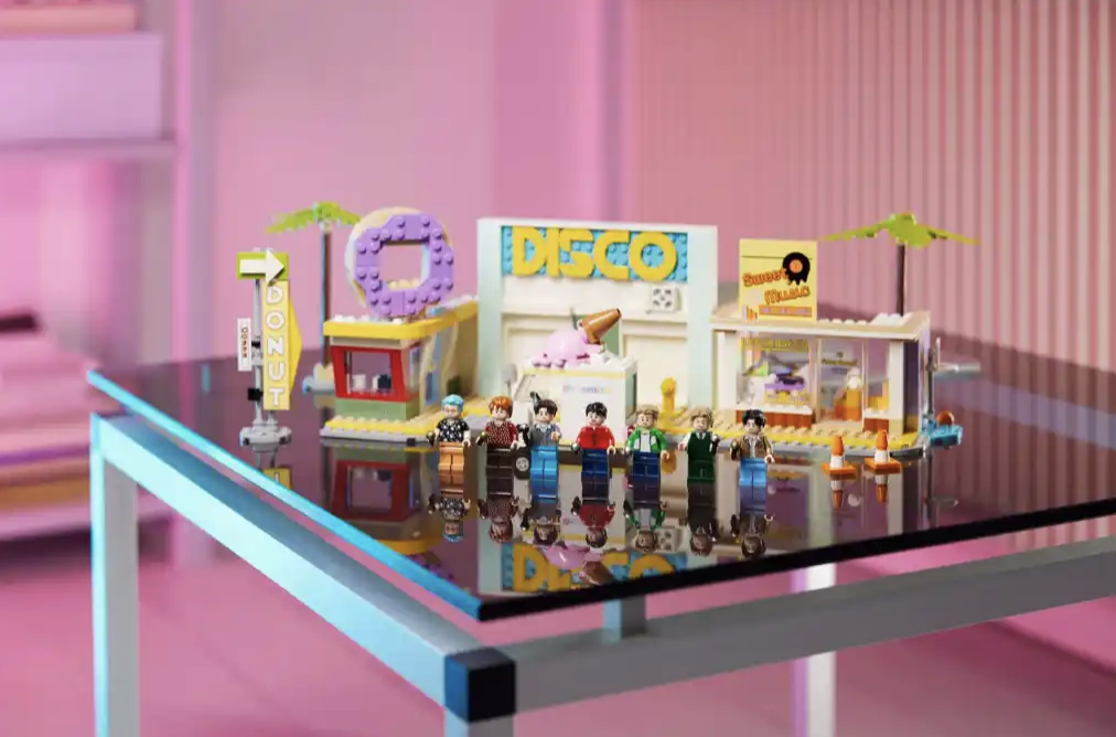 Cartoon & Pop Culture Building Block Sets