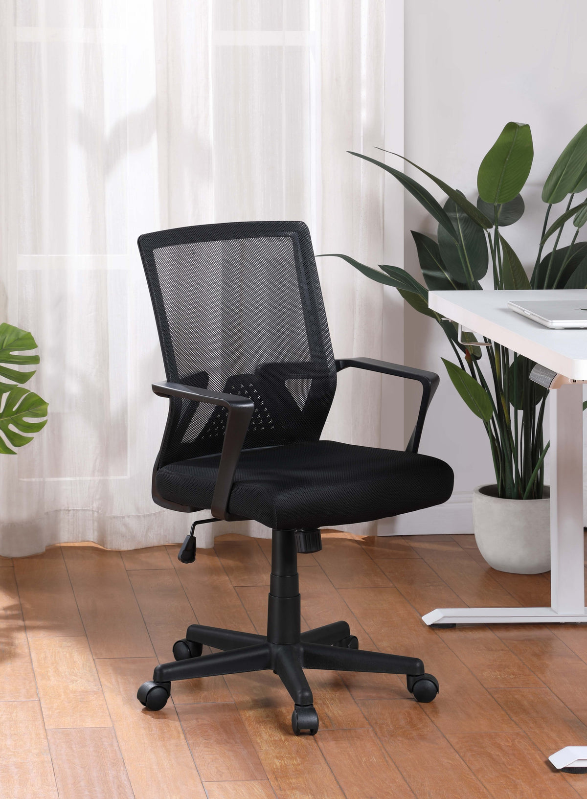 Ergonomic Height Adjustable Office Chair with Armrest in Black Metal+Mesh and Plastic Construction