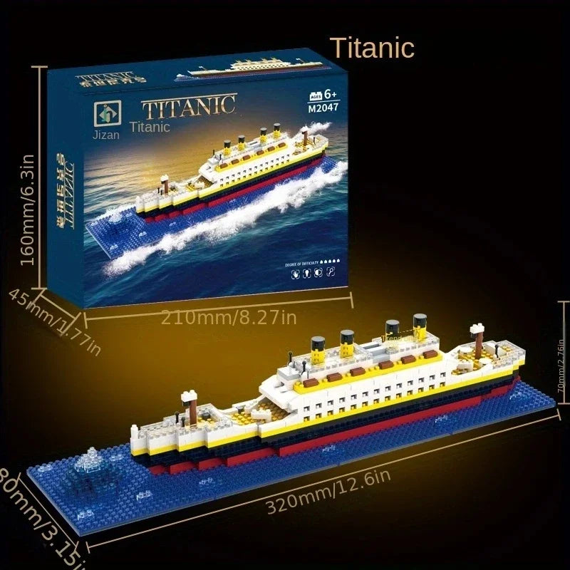 Titanic cruise ship small particle assembly building blocks male and female couples male and female gifts boutique decoration
