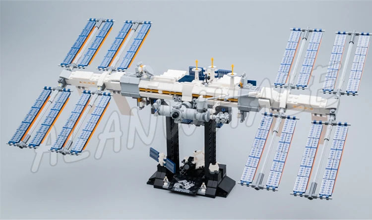 864 stuks Ideeën Ruimte Internationaal Ruimtestation ISS Shuttle Vracht Ruimtevaartuigen 50005 Bouwstenen Speelgoed Compatibel met Model