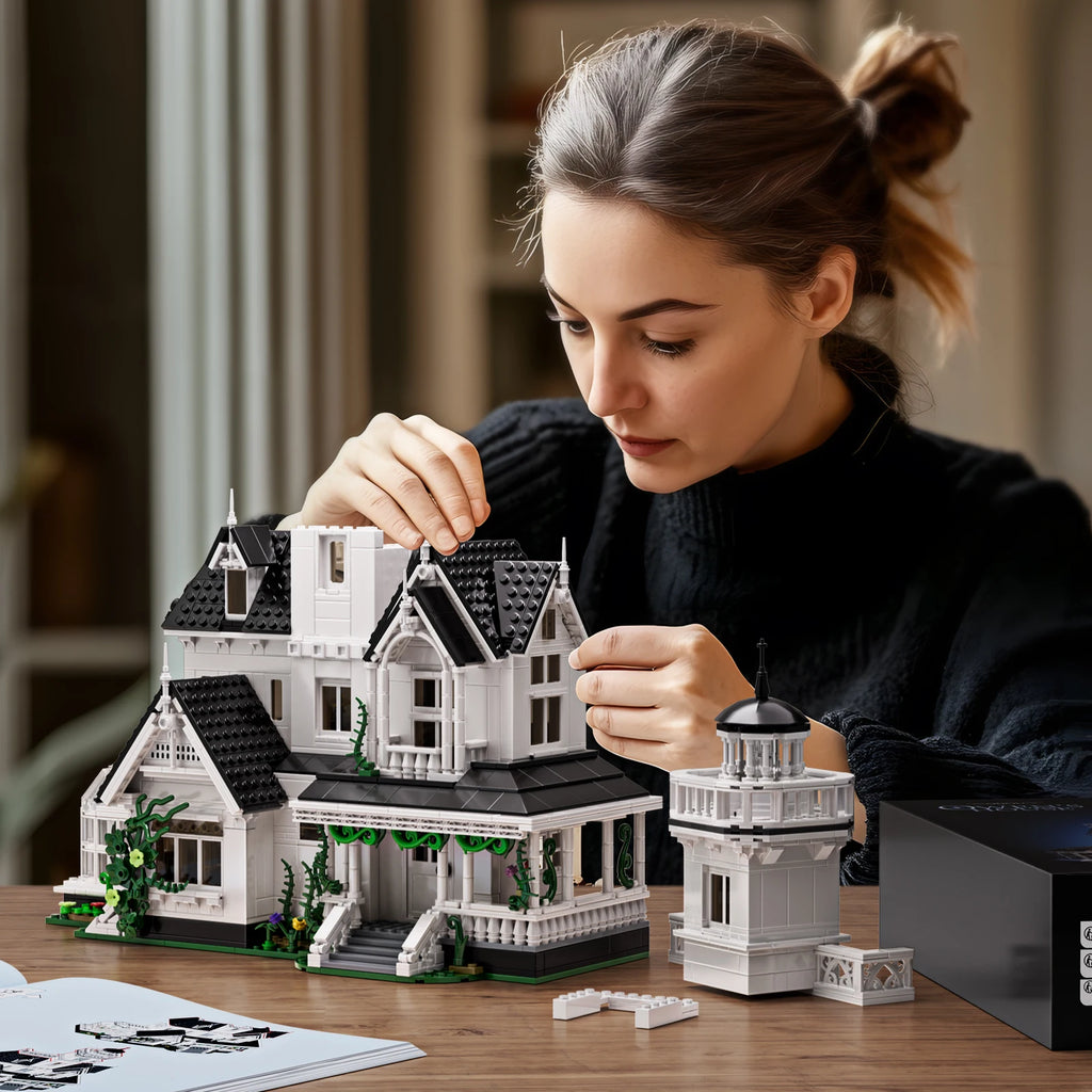 Magic House Owens Home Building Blocks Set Medieval Architecture Vintage Cottage Collection Bricks Toys Gifts Fans Adults