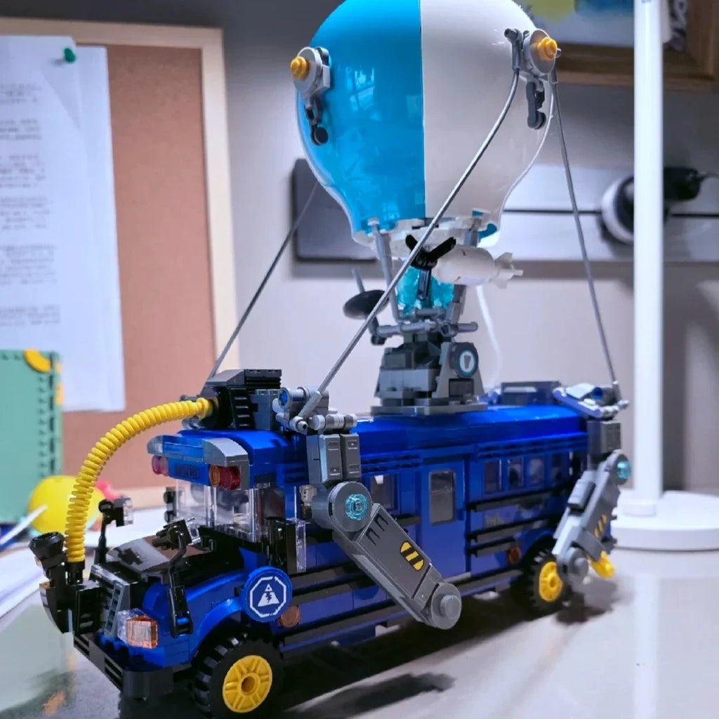 2025 NEW Battle Model Bricks Bus Building Blocks  Set Educational Toys For Children Birthday Gift Vehicle Gift for Boys 954pcs - CADA BRICKS®