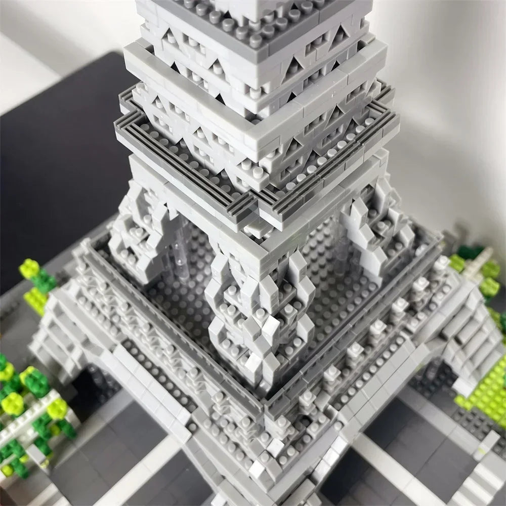 Knew Built 3 Size Choice Paris Eiffel Tower Micro Mini Building Blocks Toy France’s Pride Collectible Decoration and Gift-Worthy - CADA BRICKS®