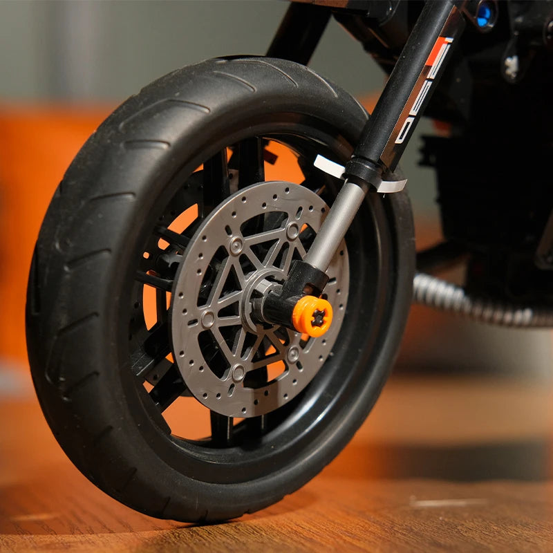 MOC City Classic 1:8 Technology MOTO Bricks Motorcycle Locomotive Vehicle Model Building Blocks Birthday Gifts for Children Boys