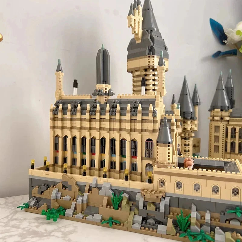 Micro Bricks City Creative Medieval Magic School Castle Famous Architecture Palace Model Building Blocks Gifts Kid Assembly Toys