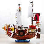 One Piece 1484Pcs+9Dolls Thousand Sunny Boat Blocks Cartoon Pirate Ship Bricks Set Toys for Children Christmas Gifts
