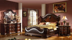 Bella Traditional Queen 4pc Bedroom set made with wood in Dark Walnut